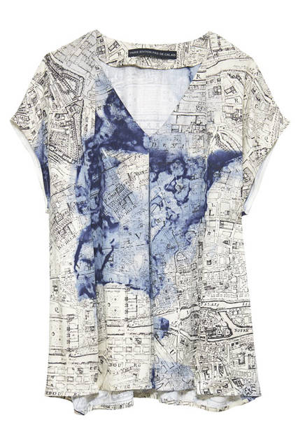 <strong>pas de calais</strong><br />2015-16 Autumn/Winter Collection "Paris Edition Collection" Rayon Satin Paris Map Print Blouse (Beige)