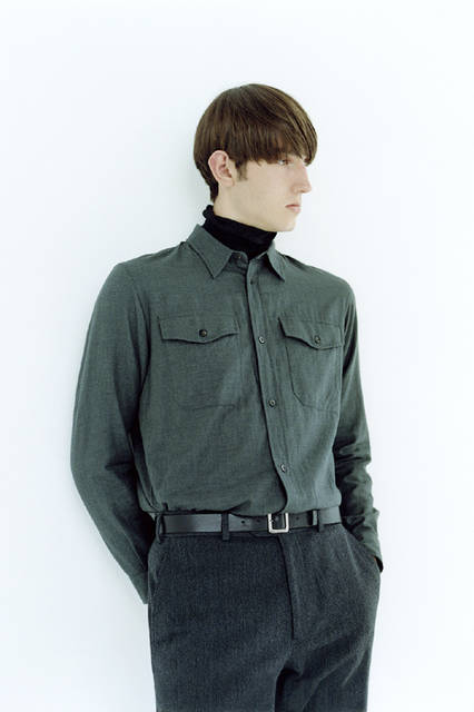 Shirt ¥35,640, knit ¥25,920, trousers ¥31,320, belt ¥15,120 (all from Margaret Howell)