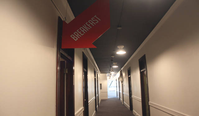 <strong>Yoko Ueno Lewis | Kurashi Note - Part 18 "Dolphin Hotel and the World of the Sheepman"</strong><br />Friendly sign in the breakfast room