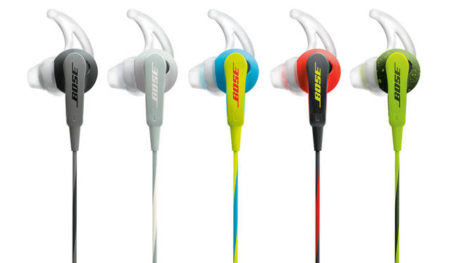 <strong>BOSE | BOSE</strong><br />"Bose® SoundSport in-ear headphones" Audio-only model ¥12,420, Smartphone compatible model / Apple product compatible model, both ¥16,200