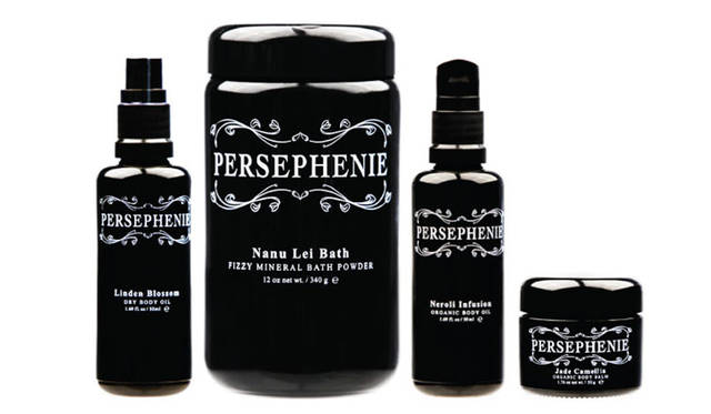 <strong>ESTNATION</strong><br />"WWD Beauty × ESTNATION 'Shared COSMETICS' POP-UP STORE" PERSEPHENIE