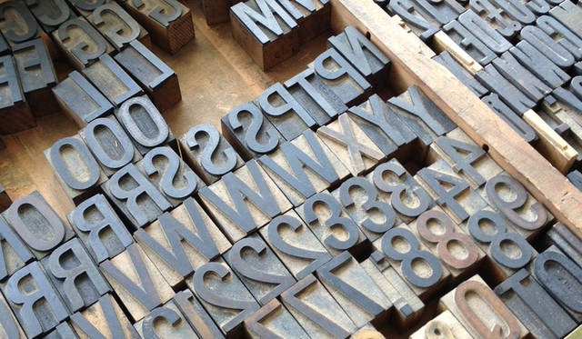 <strong>journal standard Furniture</strong><br />The pop-up shop features four exclusive poster designs by journal standard Furniture, alongside ATPP's standard posters, and items not usually available such as postcards and tote bags.