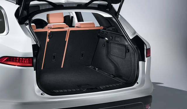 Jaguar F-Pace Portfolio