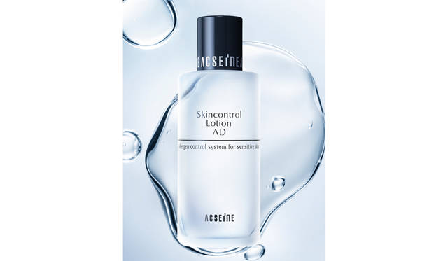 The AD Control Lotion, a signature product from ACSEINE, is a gentle, low-irritation lotion trusted for its ability to hydrate dry, sensitive skin. It embodies the brand's founding principle: 'Gentle on skin, with proven efficacy.' AD Control Lotion 120mL ¥3,780