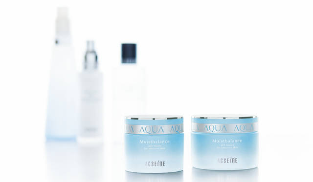 ACSEINE offers a wide range of products, from gentle, low-irritation options suitable for sensitive skin to formulations that actively address modern skin concerns. At its core is a commitment to gentleness. For skin that reacts sensitively to even minor changes in condition, trustworthy cosmetics are an invaluable source of reassurance.
