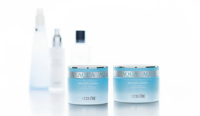ACSEINE offers a wide range of products, from gentle, low-irritation options suitable for sensitive skin to formulations that actively address modern skin concerns. At its core is a commitment to gentleness. For skin that reacts sensitively to even minor changes in condition, trustworthy cosmetics are an invaluable source of reassurance.