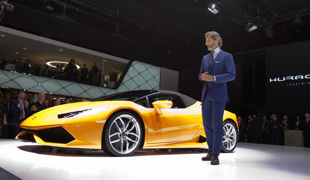 説明するステファン・ヴァンケルマンCEO