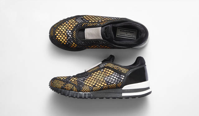 定番モデルの『COLORADO EIGHTY-FIVE』から派生したモデル。前足部のソールの巻上げやラギットな意匠は継承しつつ、アッパーをミニマルに表現しベロとアッパーが一体化されたモノソックを採用。異なるエアメッシュの組み合わせによってカラーに変化をつけている。1万3000円※税抜価格