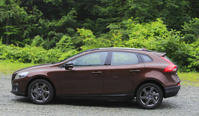 Volvo V40 D4