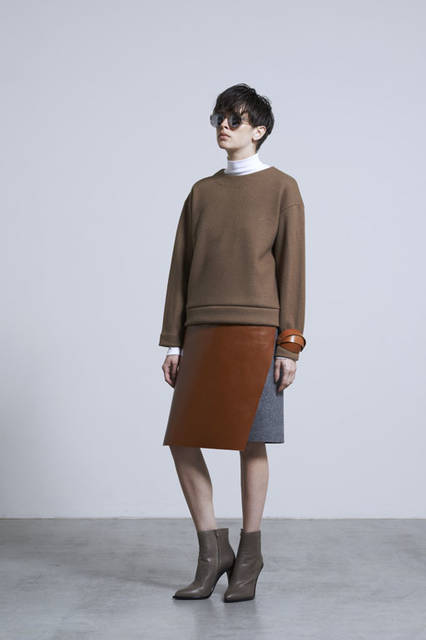 <strong>JOHN LAWRENCE SULLIVAN</strong><br />2015-16 Autumn/Winter Womenswear Collection