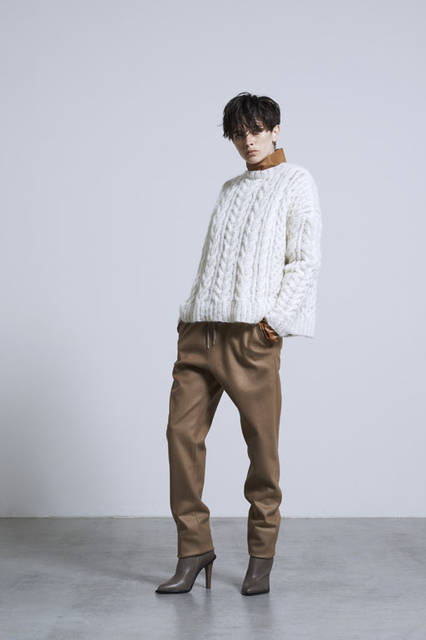 <strong>JOHN LAWRENCE SULLIVAN</strong><br />2015-16 Autumn/Winter Womenswear Collection