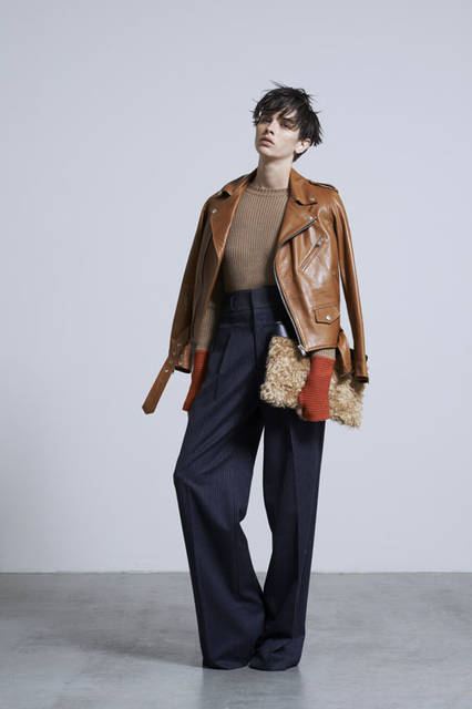<strong>JOHN LAWRENCE SULLIVAN</strong><br />2015-16 Autumn/Winter Womenswear Collection