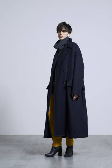 <strong>JOHN LAWRENCE SULLIVAN</strong><br />2015-16 Autumn/Winter Womenswear Collection