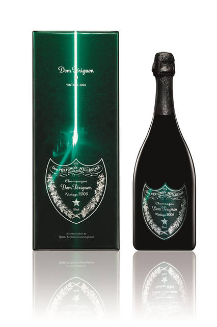 Alcohol content | 12.5% Volume | 750ml Suggested retail price | ¥22,000 (excl. tax) Release date | October 23 (Fri) *Sequential release at major department stores nationwide