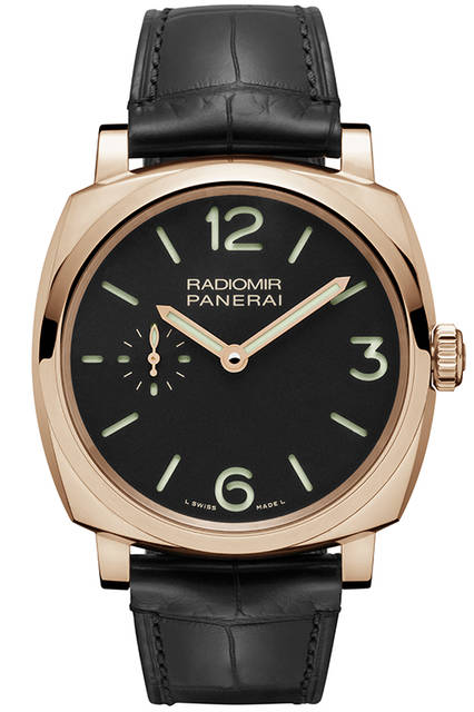 <strong>ラジオミール 1940 スリーデイズ オロロッソ-42mm</strong><br />ケース｜18Kレッドゴールド<br />直径｜42mm<br />ムーブメント｜手巻き（Cal.P.1000）<br />振動数｜2万8800振動／時<br />パワーリザーブ｜約72時間<br />防水｜5気圧<br />機能｜秒針ゼロリセット機構