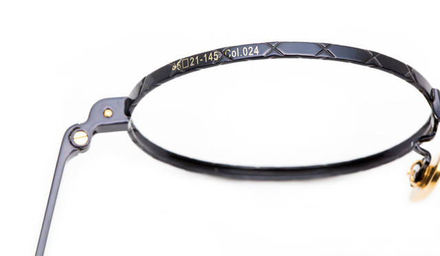 <strong>Continuer</strong><br />"OG×OLIVER GOLDSMITH 4th Collection" Photo: Shuhei Nomachi