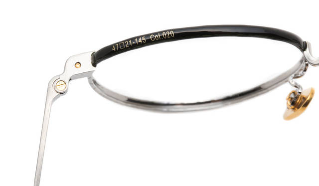 <strong>Continuer</strong><br />"OG×OLIVER GOLDSMITH 4th Collection"