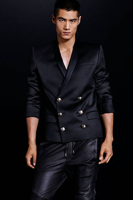 <strong>H&M</strong><br />"BALMAIN × H&M" Menswear Collection