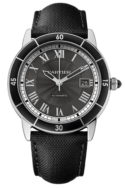 ADLC-finished stainless steel bezel, fluted crown set with a black synthetic spinel cabochon, sword-shaped hands<br /><br /><strong>Ronde Croisière de Cartier</strong><br />Case: Stainless steel<br />Diameter: 42mm<br />Thickness: 9.7mm<br />Movement: Automatic (in-house Cal. 1847 MC)<br />Water resistance: 100m<br />Strap: Black calfskin with steel double adjustable deployant buckle<br />Price: ¥537,300<br /><br />Photo 2000©Cartier