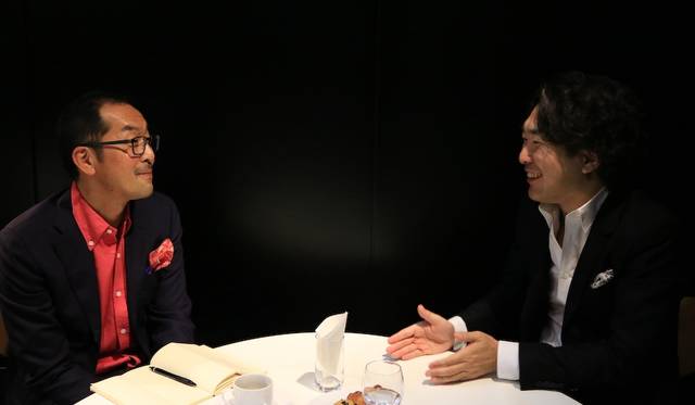 左は小川フミオ氏、右は島下泰久氏