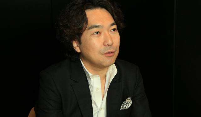 島下泰久氏