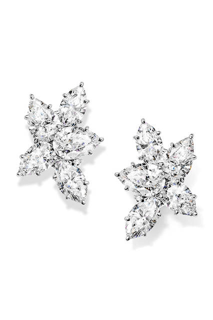 <strong>Cluster Earrings</strong><br>Materials: Platinum x Diamonds (approx. 2.65 ct total)<br>Price: From ¥3.73 million<br>