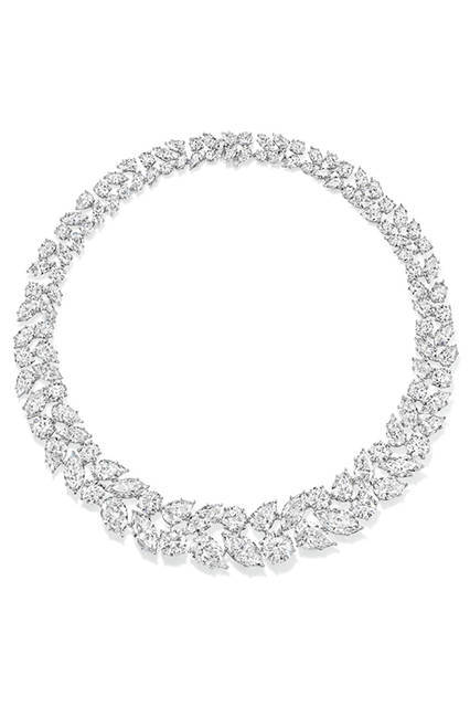 <strong>Winston Necklace</strong><br>Materials: Platinum x Diamonds (approx. 47 ct)<br>Price: ¥52.4 million<br>