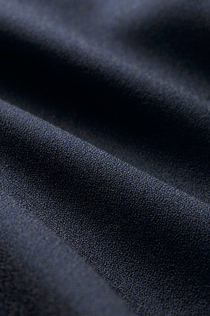 Suit ¥95,000 (ÉDIFICE)