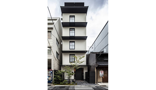 Photo by Satoshi Asakawa