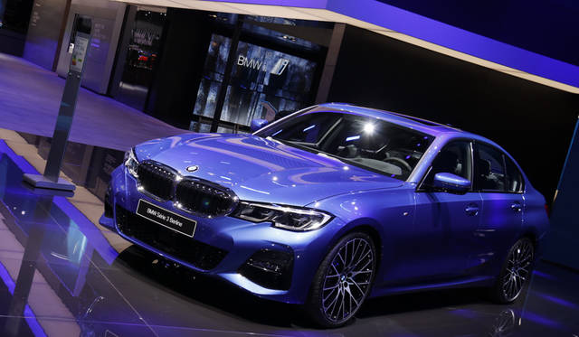 BMW 3 Series Sedan