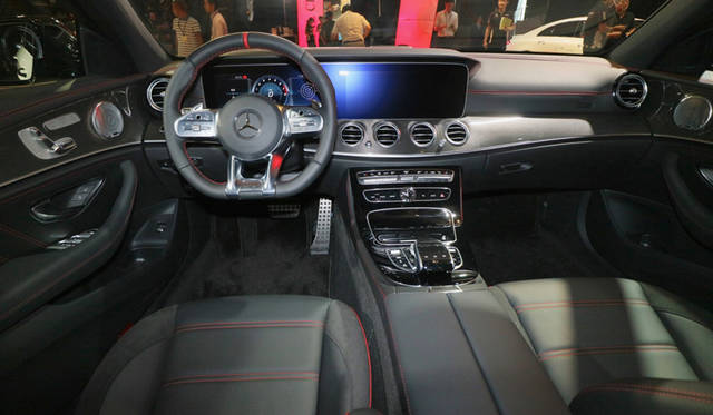 Mercedes-AMG E 53 4MATIC+ | MERCEDES-AMG E 53 4MATIC+
