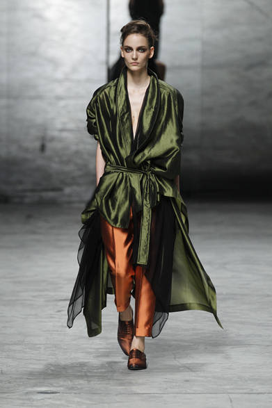 <strong>HAIDER ACKERMANN｜ハイダー アッカーマン</strong>　2012年春夏コレクション速報