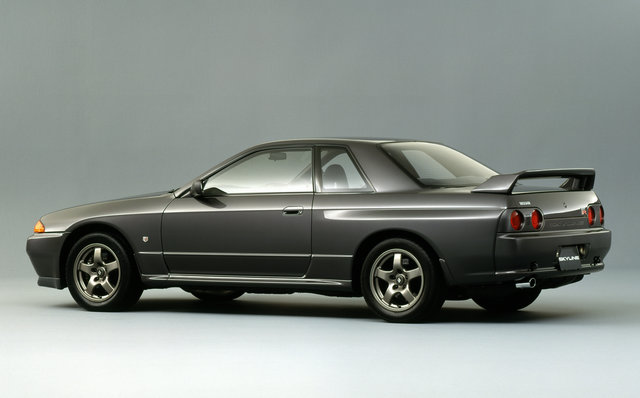 Nissan Skyline GT-R (R32) Nissan Skyline GT-R (R32)