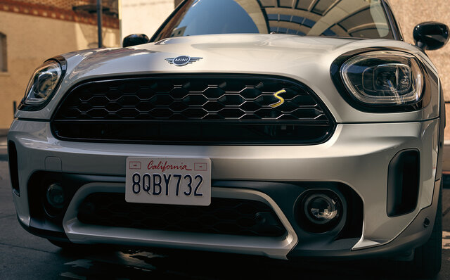 BMW MINI Crossover