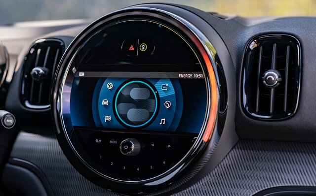 BMW MINI Crossover Interior