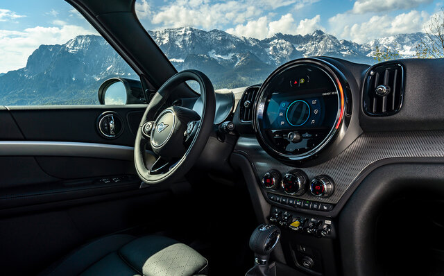 BMW MINI Crossover Interior
