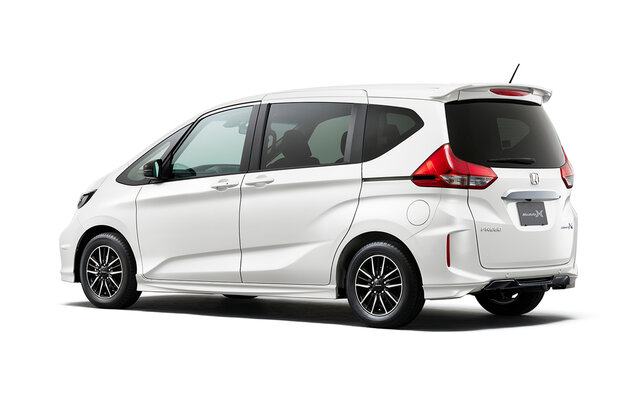 ホンダ フリード モデューロX エクステリア