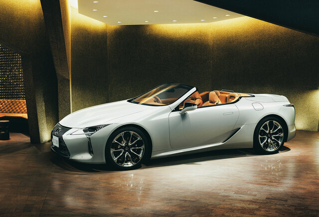 LEXUS LC500コンバーチブル