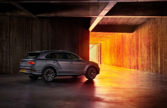 BENTLEY Bentayga ベントレー ベンテイガ
