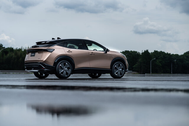 NISSAN Ariya 日産アリア