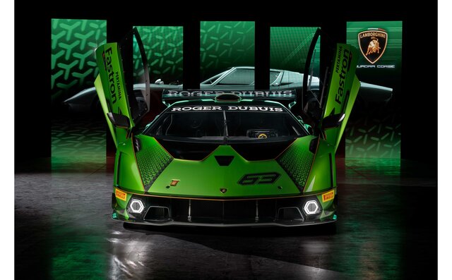 LAMBORGHINI Essenza SCV12 ランボルギーニEssenza SCV12