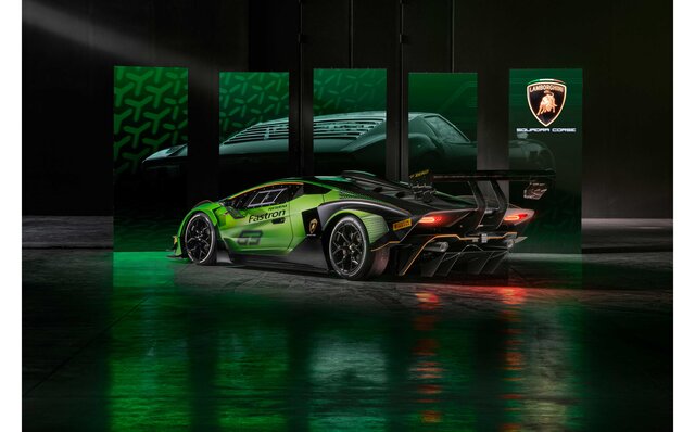 LAMBORGHINI Essenza SCV12 ランボルギーニEssenza SCV12