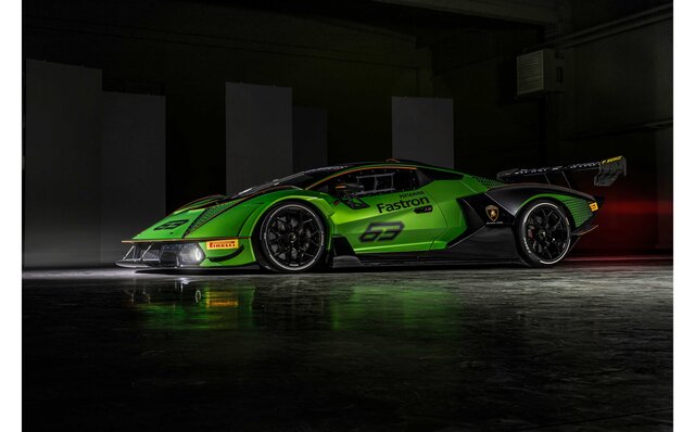 LAMBORGHINI Essenza SCV12 ランボルギーニEssenza SCV12