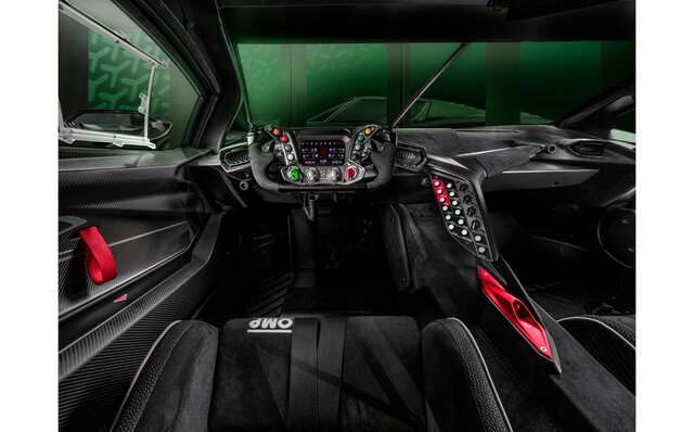 LAMBORGHINI Essenza SCV12 ランボルギーニEssenza SCV12