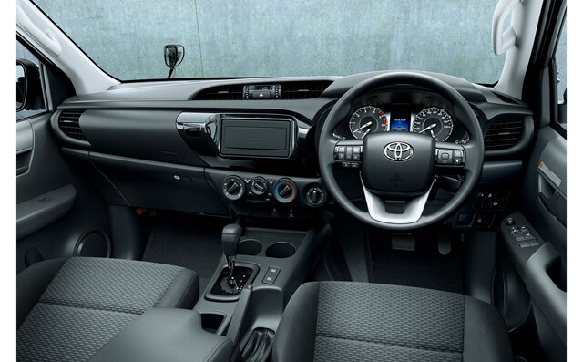 Toyota Hilux X