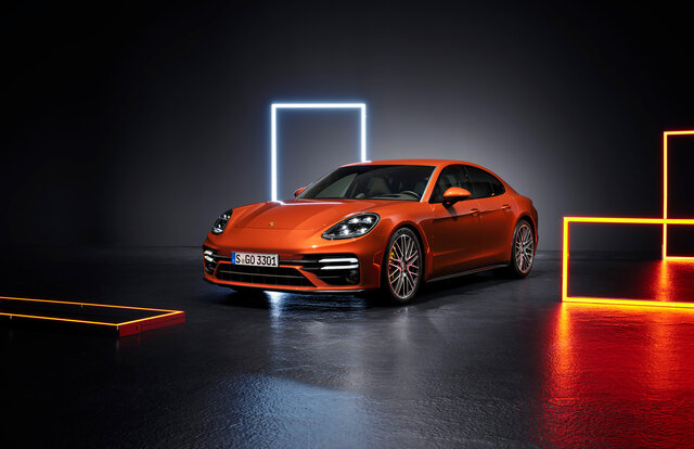 PORSCHE Panamera ポルシェ パナメーラ