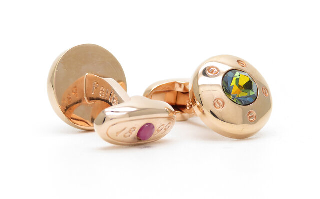 A New Collection from a Renowned Cufflink Maison, Perfecting the Universal Dress-Up Style | Louis FAGLIN
