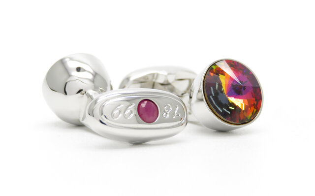 A New Collection from a Renowned Cufflink Maison, Perfecting the Universal Dress-Up Style | Louis FAGLIN
