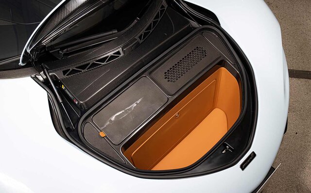 McLaren's Fastest Hypercar Ever, the Speedtail, Makes its Japan Premiere | McLaren
