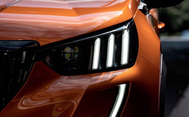 Peugeot's Compact SUV "SUV 2008" Undergoes First Full Model Change and Arrives in Japan | Peugeot